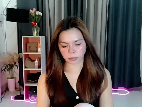 Snapshot of buttycamillex chatting on 27, 5, 2026 buttycamillex online show from 27, 5, 2026