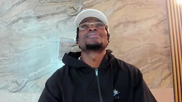 COMPTON 01 online show from 17, 10, 2025