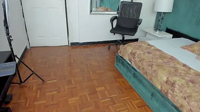 Alanha   online show from 17, 11, 2025