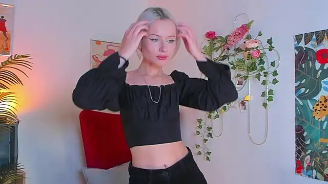 Celeste eyes0n online show from 3, 10, 2025