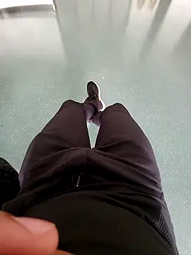 Snapshot of maxOliver12345 chatting on 21, 10, 2025 maxOliver12345 online show from 21, 10, 2025