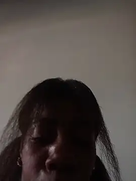 ThaliaWest online show from 18, 11, 2025