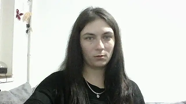 Snapshot of Twolatte1520 chatting on 24, 11, 2025 Twolatte1520 online show from 24, 11, 2025