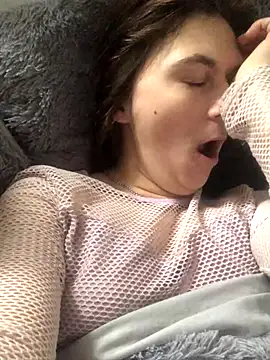 Snapshot of Twolatte1520 chatting on 26, 10, 2025 Twolatte1520 online show from 26, 10, 2025