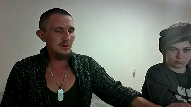 Twolatte1520 online show from 14, 4, 2026