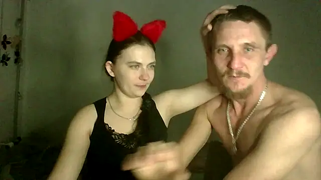 Twolatte1520 online show from 5, 2, 2026