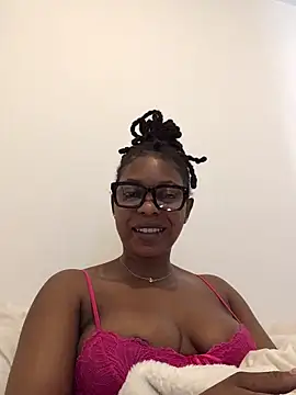 CurvyGoddessXxx online show from 5, 10, 2025