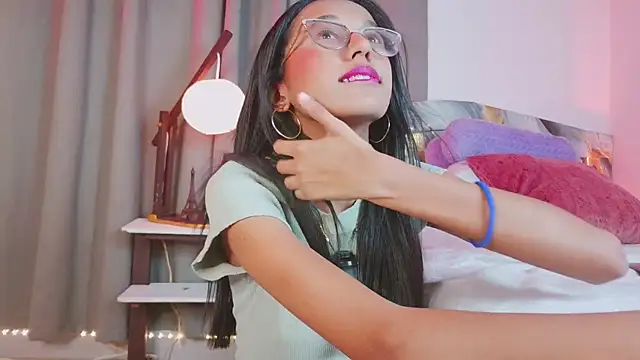 luna valen online show from 21, 11, 2025