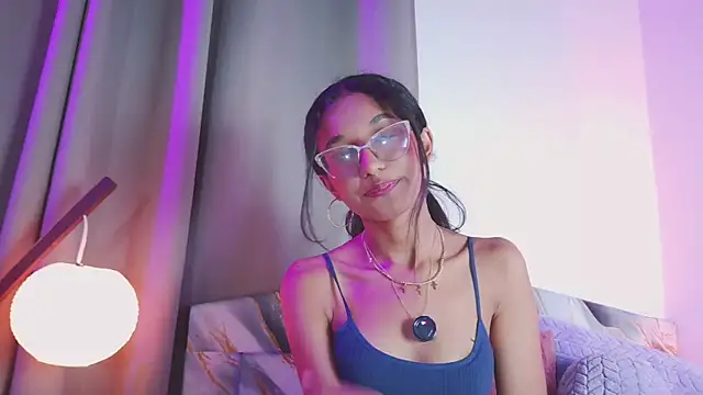 luna valen online show from 27, 10, 2025