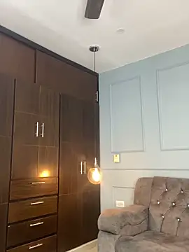 Rose monroee online show from 2, 12, 2025