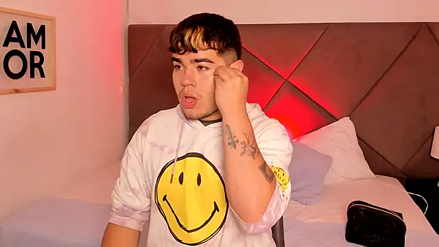 Snapshot of thiago_occonor chatting on 5, 11, 2025 thiago occonor online show from 5, 11, 2025