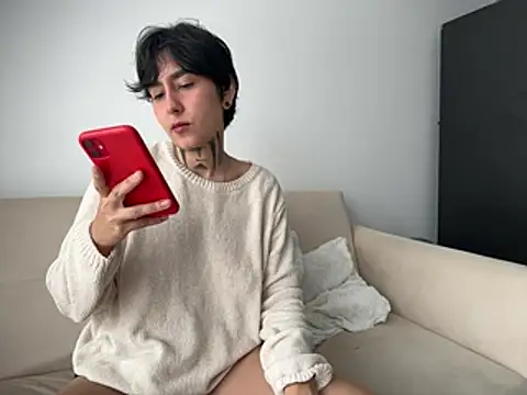 DaisyEmily online show from 15, 4, 2026