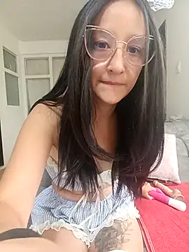 Snapshot of Ana_Monrrow2 chatting on 27, 10, 2025 Ana Monrrow2 online show from 27, 10, 2025