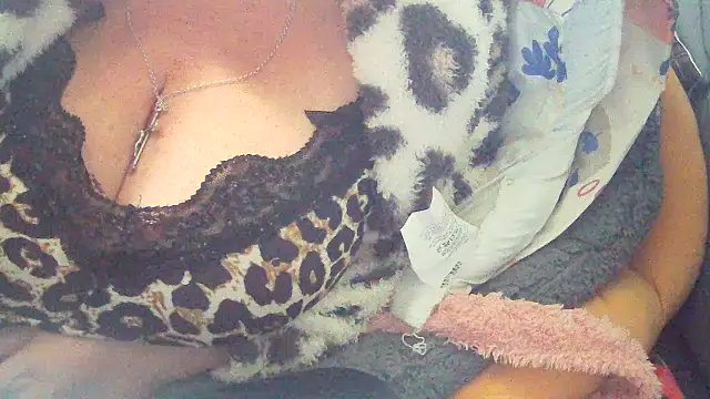 Playful MILF Demi online show from 8, 1, 2026