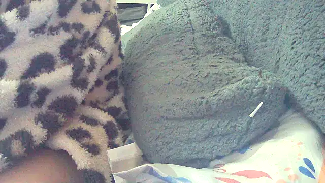 Playful MILF Demi online show from 13, 2, 2026