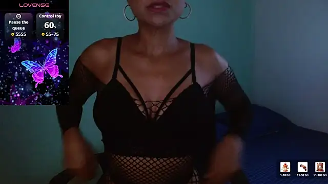 Seductress Malia online show from 28, 4, 2026