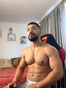 Ezzio Scolaro online show from 20, 11, 2025