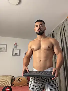 Ezzio Scolaro online show from 15, 11, 2025