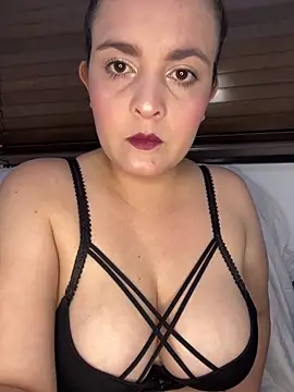 Anyhot latina online show from 31, 10, 2025