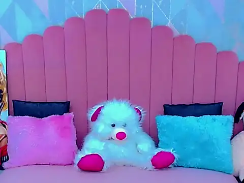 miss dania75 online show from 29, 11, 2025