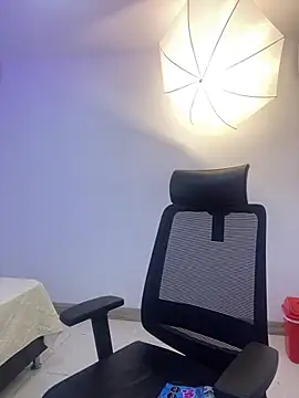 Sam Clark online show from 11, 11, 2025