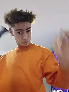 Sam Clark online show from 20, 11, 2025