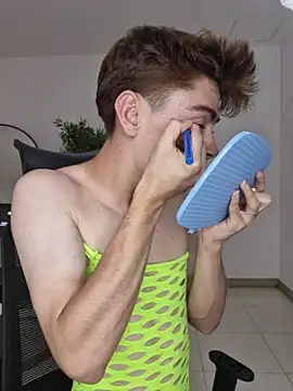 Sam Clark online show from 2, 12, 2025