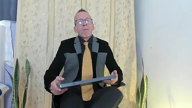 Snapshot of _axelking_ chatting on 4, 5, 2026 axelking online show from 4, 5, 2026