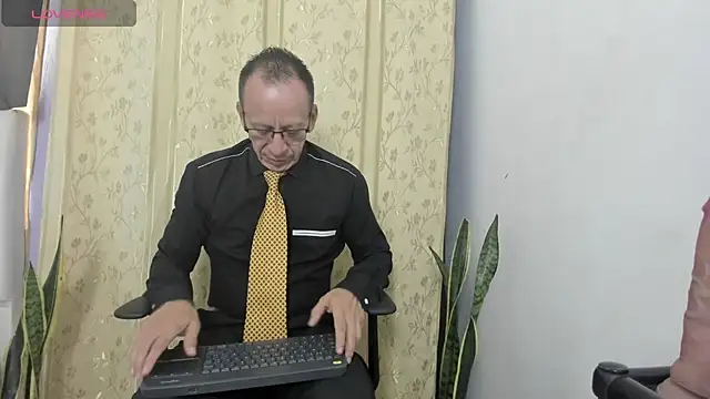 Snapshot of _axelking_ chatting on 10, 7, 2026 axelking online show from 10, 7, 2026