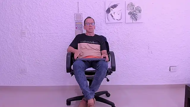  axelking  online show from 16, 2, 2026