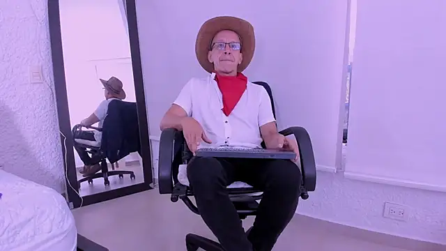  axelking  online show from 24, 2, 2026