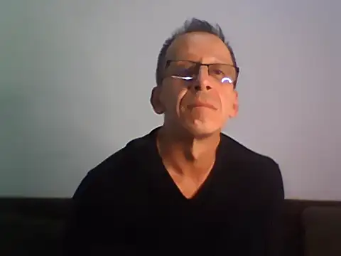  axelking  online show from 12, 1, 2026