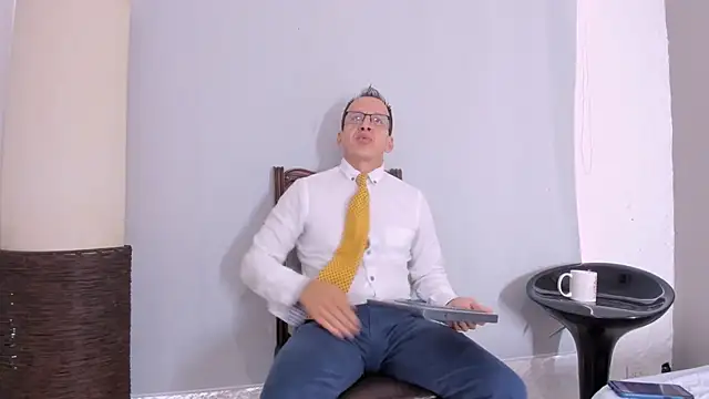  axelking  online show from 25, 11, 2025