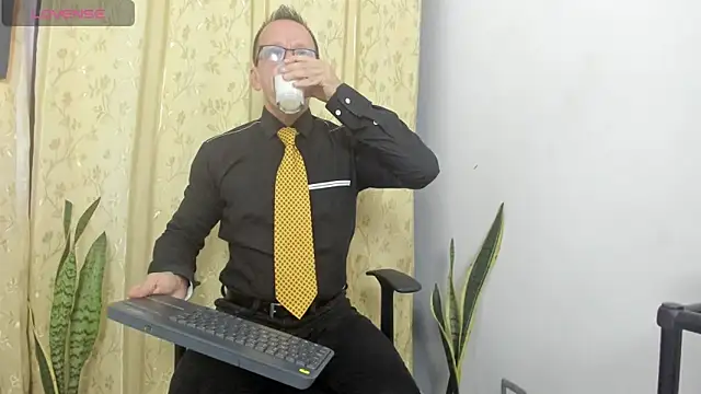 Snapshot of _axelking_ chatting on 16, 6, 2026 axelking online show from 16, 6, 2026