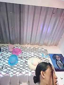 sexy butterfly 1 online show from 23, 10, 2025