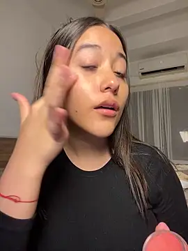 Nhefertary online show from 18, 3, 2026