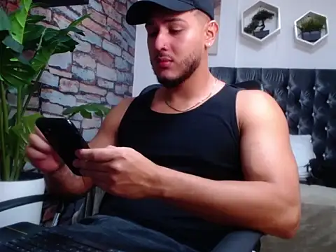 jasonshaw25 online show from 19, 12, 2025