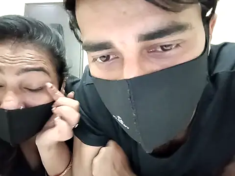 horny milf couple online show from 25, 10, 2025