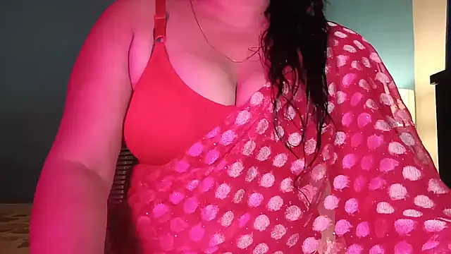 horny milf couple online show from 15, 7, 2026