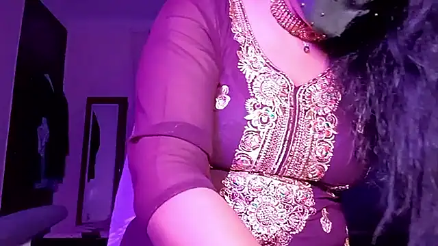 Snapshot of horny_milf_couple chatting on 7, 5, 2026 horny milf couple online show from 7, 5, 2026