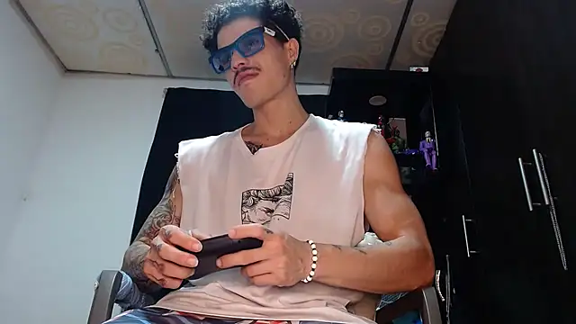 imsammytop online show from 17, 12, 2025