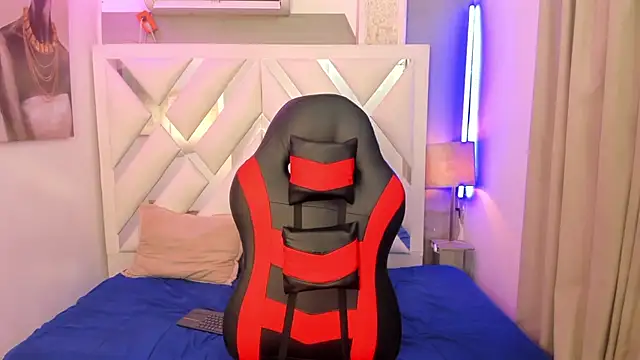 georgeee  online show from 5, 10, 2025