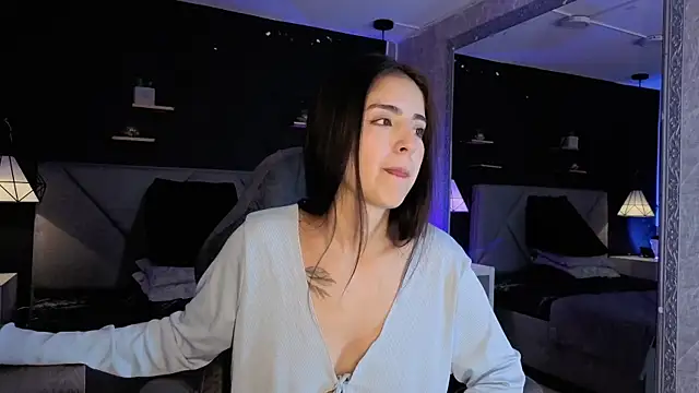 giapearl25 online show from 18, 10, 2025