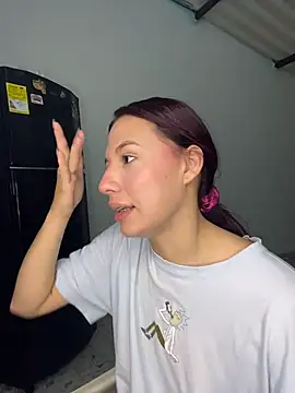 iisabella09 online show from 13, 11, 2025