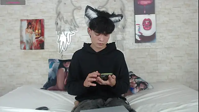 alex russo   online show from 15, 11, 2025