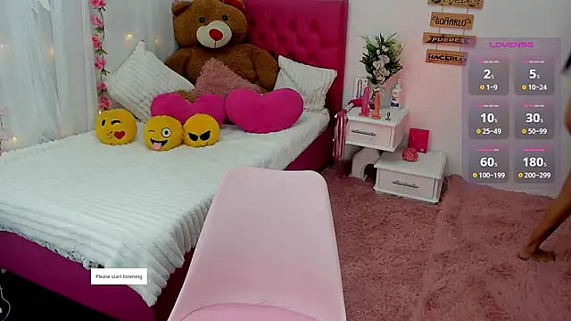 Snapshot of _Just_Maria chatting on 1, 11, 2025 Just Maria online show from 1, 11, 2025