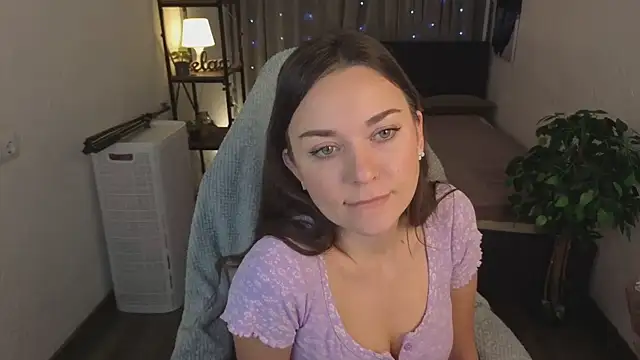 Madison Golden online show from 21, 11, 2025