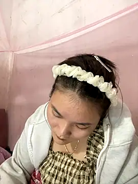 Beautiful-light22 online show from 18, 11, 2025