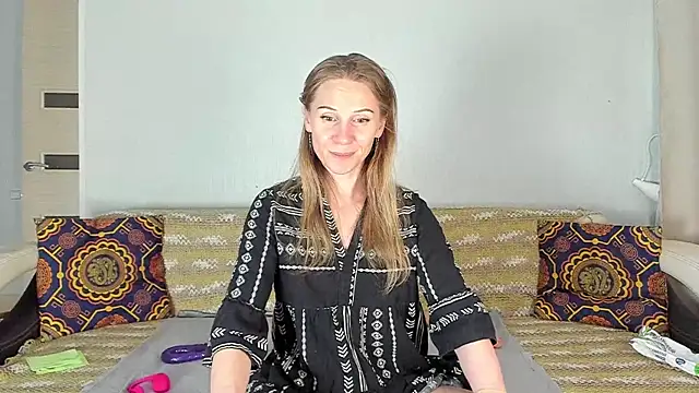 Amalia Mio online show from 3, 6, 2026