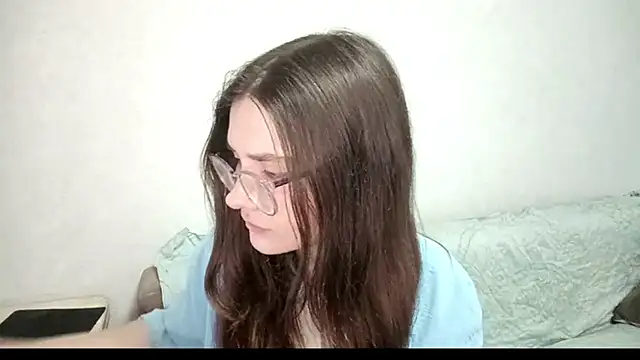 StacyMillerBom online show from 5, 10, 2025